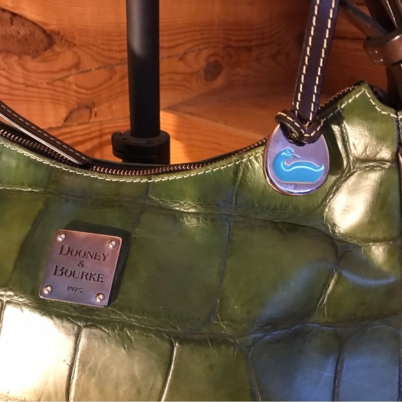 Dooney & Bourke Green Leather Shoulder Bag, EUC, 14” x 9” - Picture 2 of 15